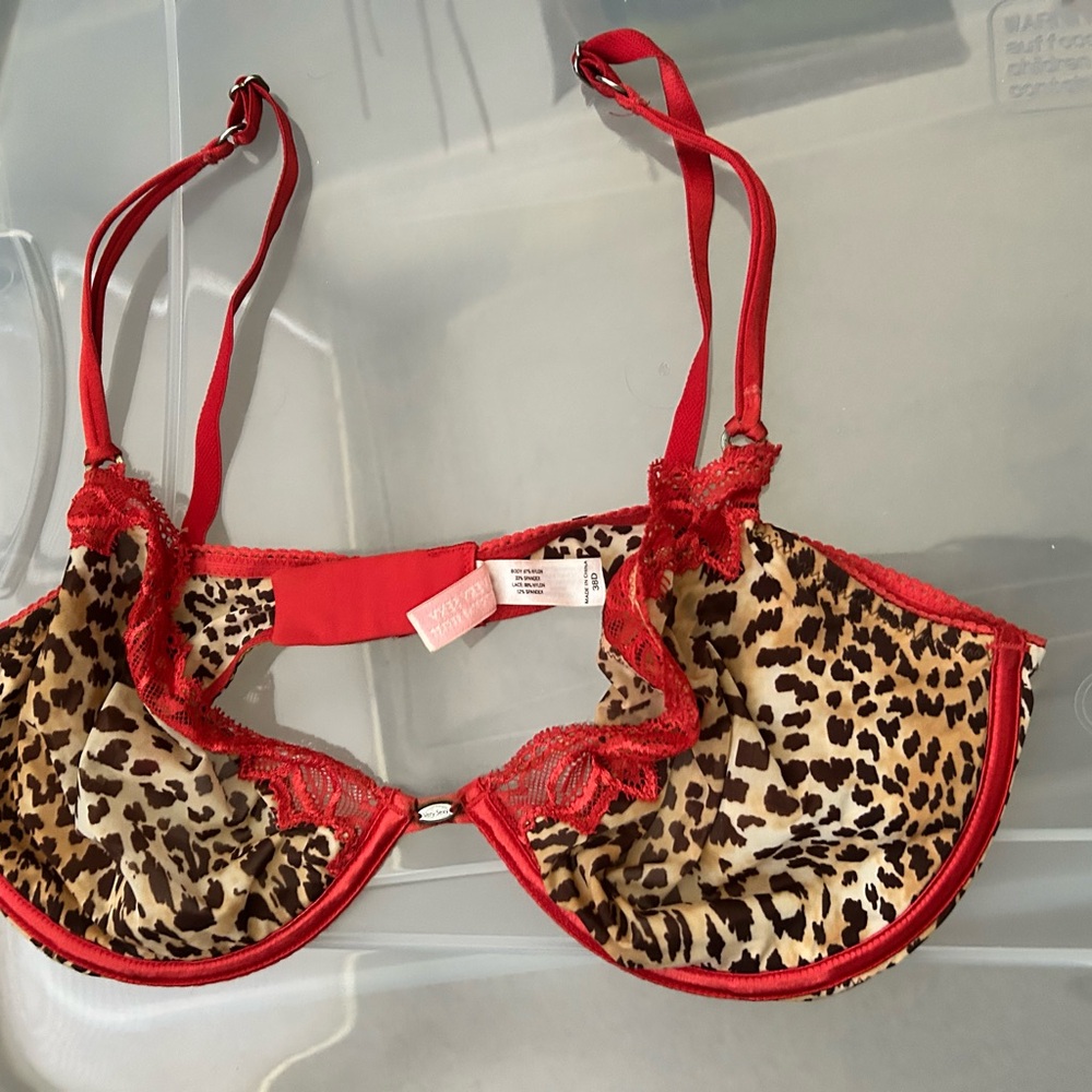 Victoria's Secret Red and Leopard Print Bra